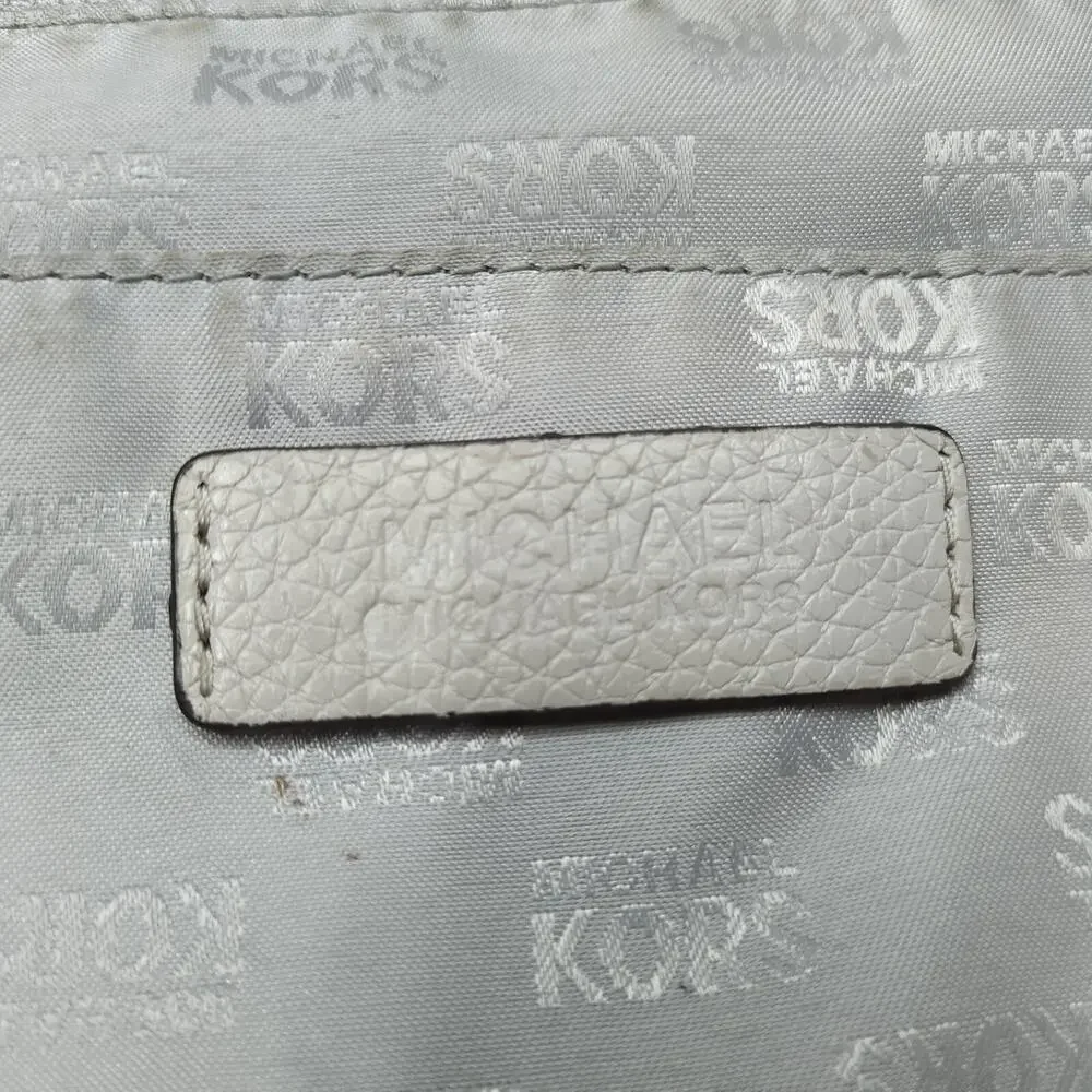 Michael Kors Gray Pebbled Leather Zipper Closure Hobo Shoulder Bag